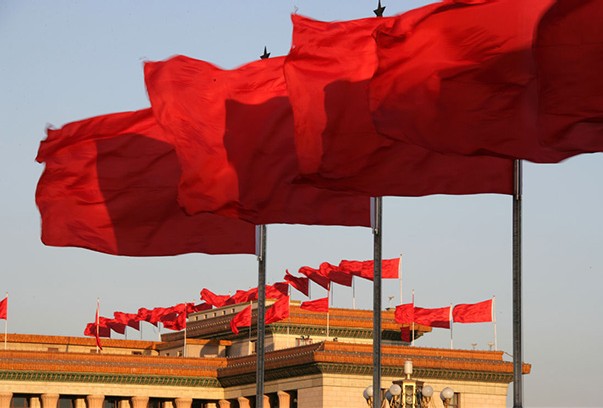 �����L���D